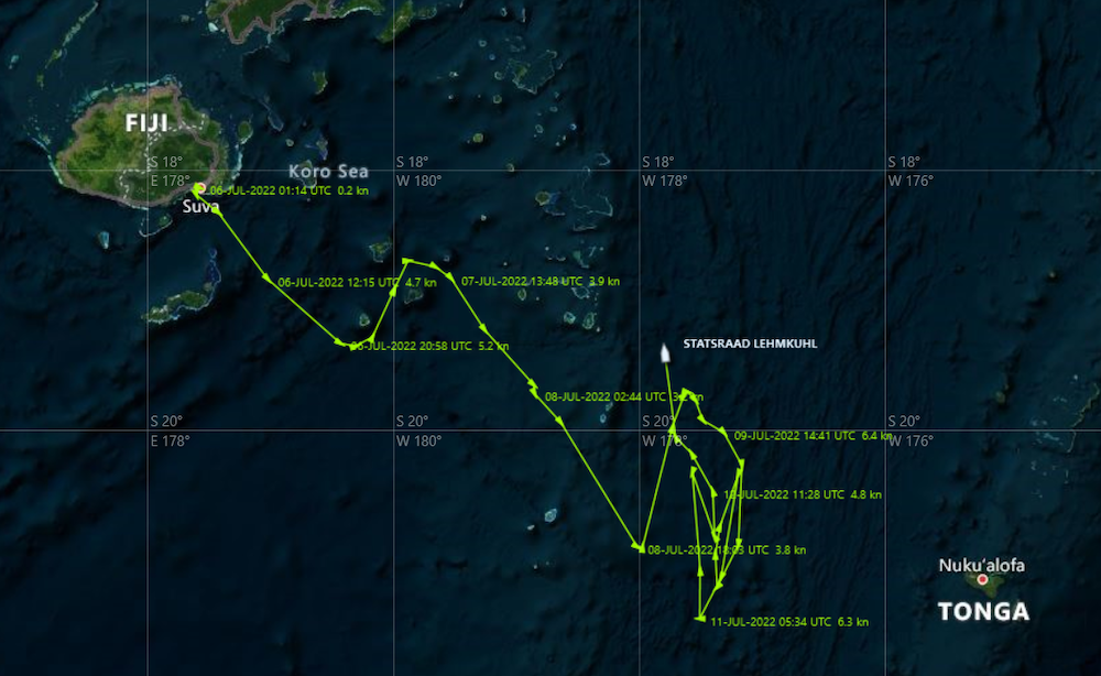 Looking at our track from Suva towards Tonga, it appears as if we had no sense of direction.